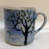 Mug in pottery stoneware with tree design
