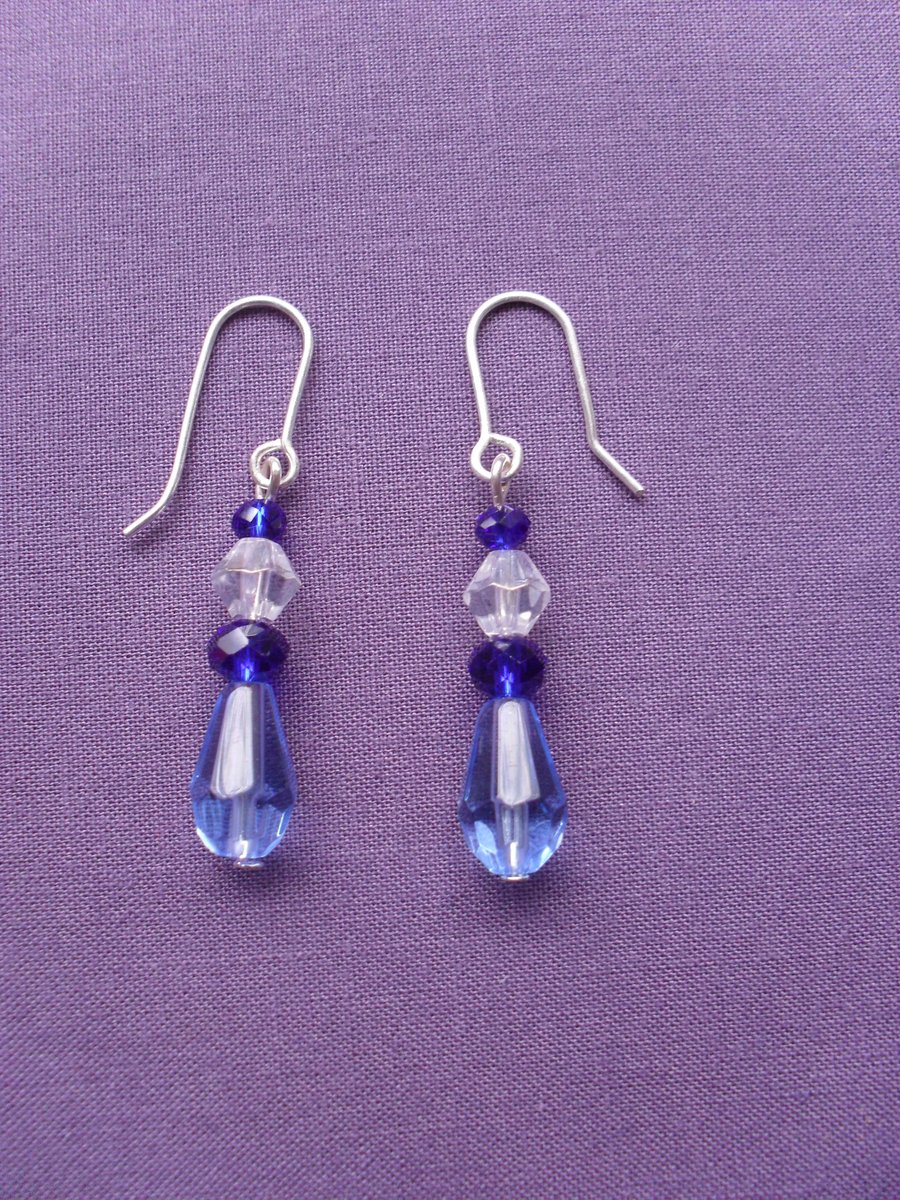 Glass and Crystal Earrings EA 008