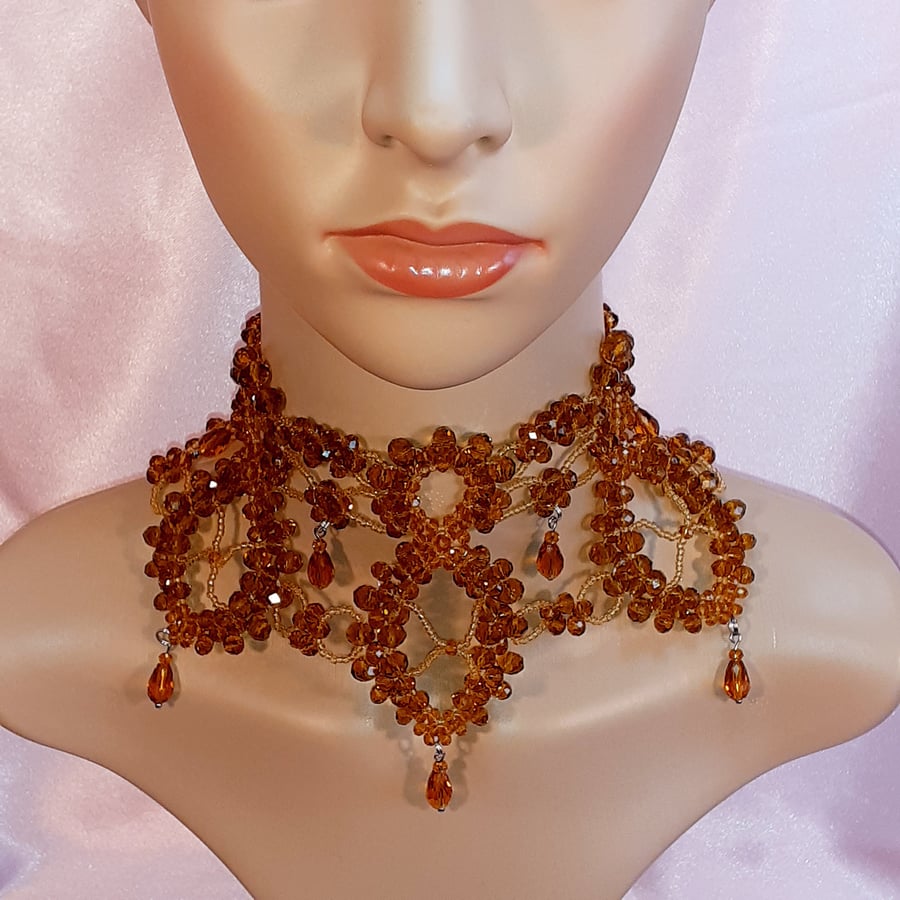 Necklace - Gothic - Amber