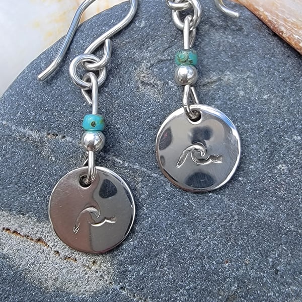 Sterling silver wave disc earrings 