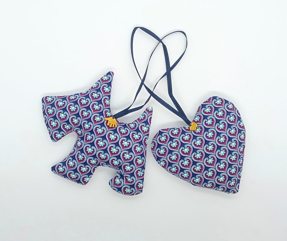 Scotty dog and heart lavender bags no postage  2235L