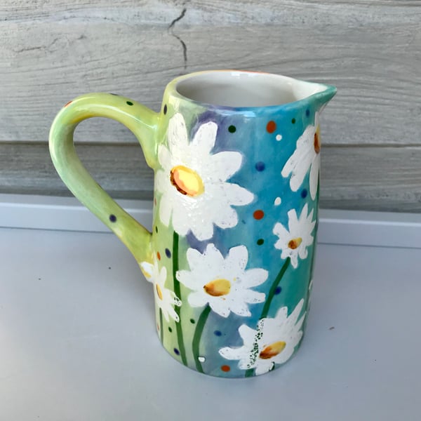Daisy jug
