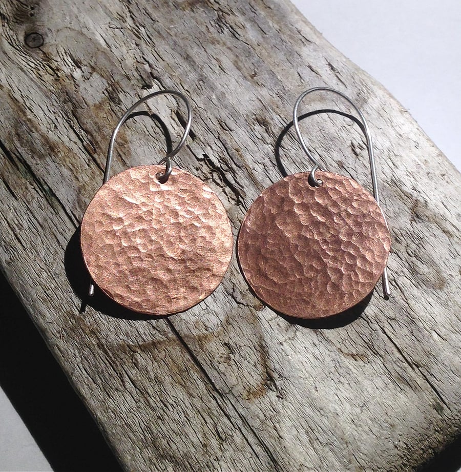 Hammered Copper Disc Earrings - UK Free Post