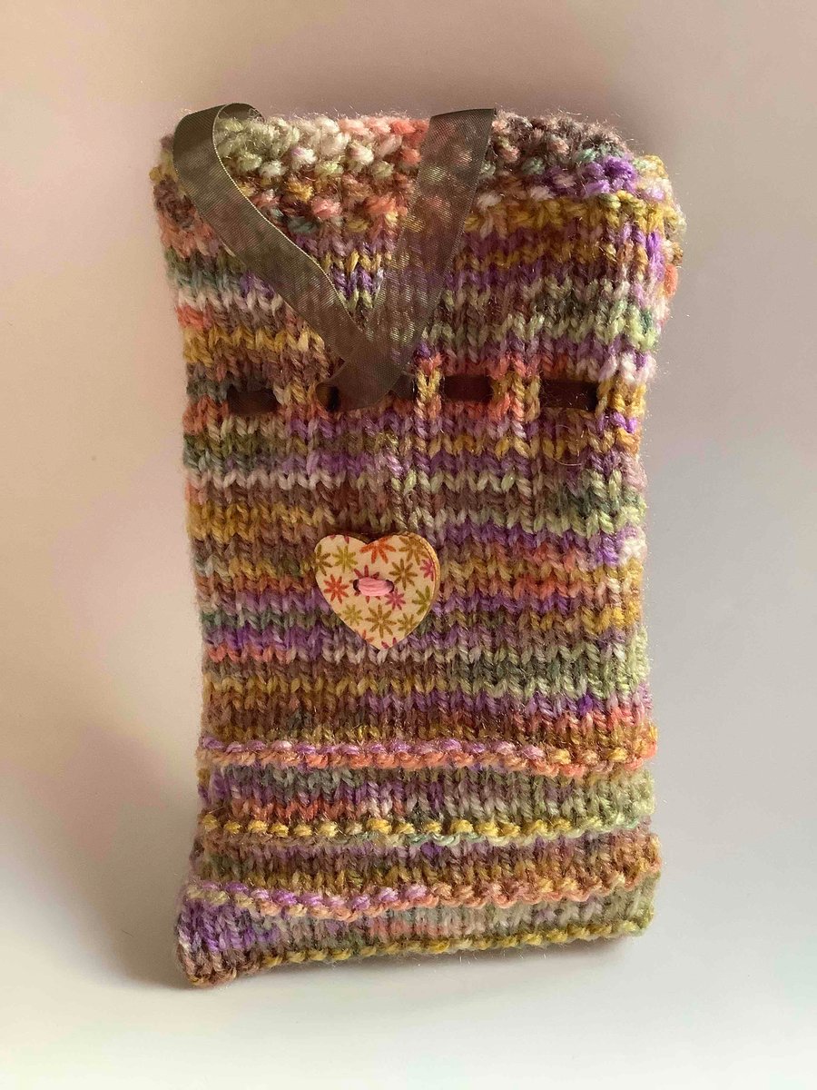 Unique knitted gift bag with wooden floral heart