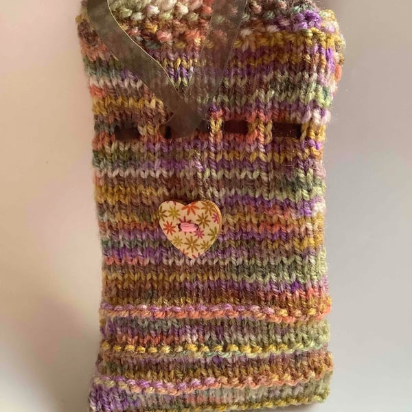 Unique knitted gift bag with wooden floral heart