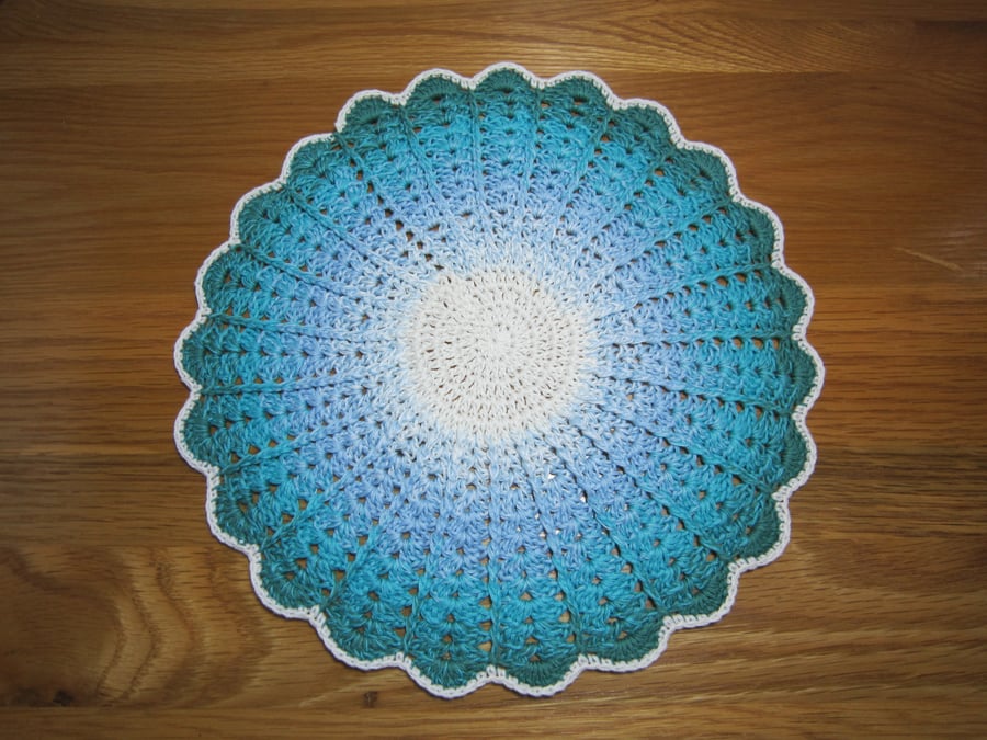 Blue Placemat, Blue Doillie, Home Decor, Daisy Mat, Crochet Mat