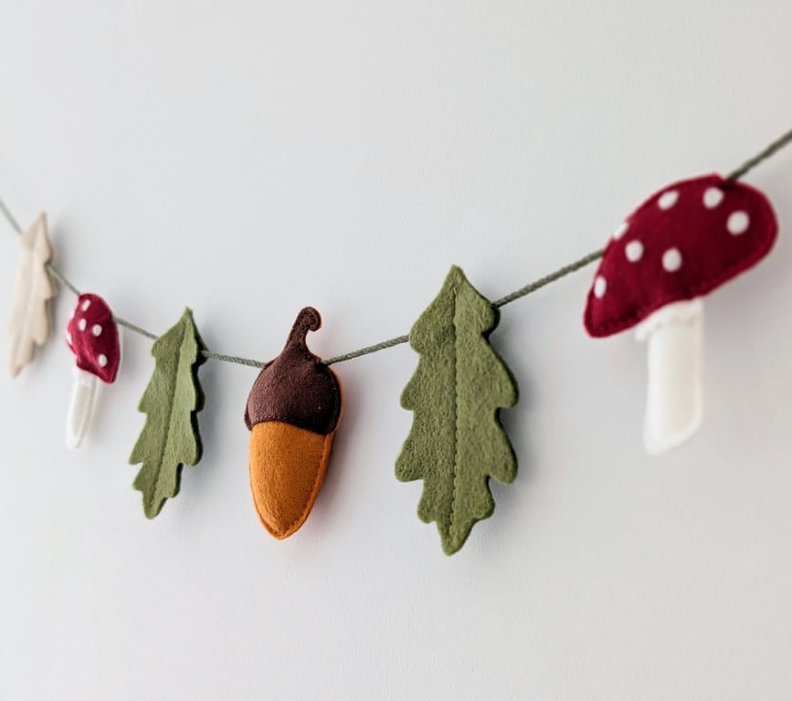 Felt Woodland Garland - Acorn, Toadstool and Autumn Leaf Bunting 
