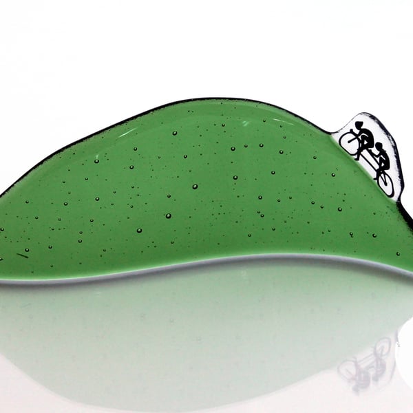 Tandem cyclist on a hill