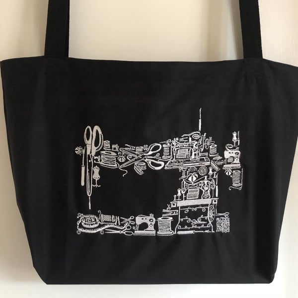 Tote Bag with sewing machine design 