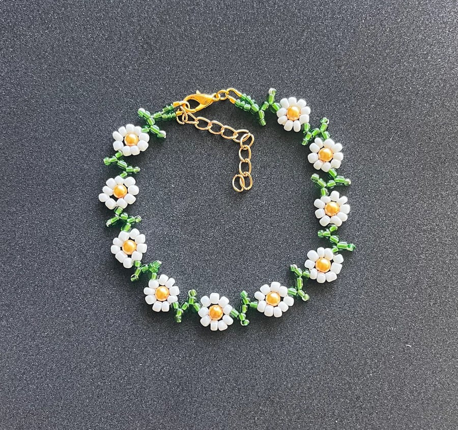 White  Daisy bead ankle chain floral flower beaded boho green ditsy anklet women
