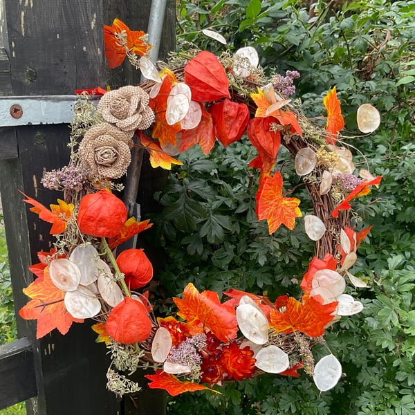 Hanging Dried Flower wreath - Orange Autumn Glory for home decoration