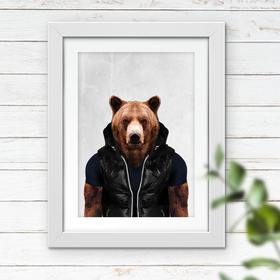 Bear in clothes print in off white (Animalyser)
