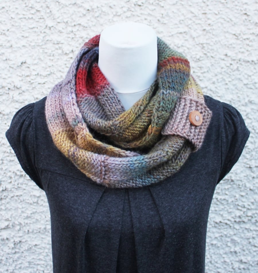 multicolour melange infinity scarf, knitwear UK, gift guide, neckwear
