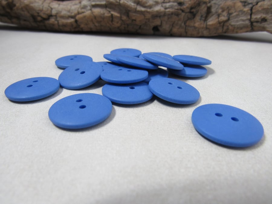 Flat Plain Bright Blue Buttons 20mm 24 pieces