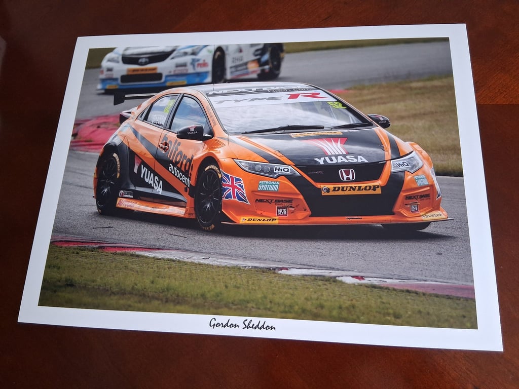 Photograph of Gordon Sheddon Motor Racing - 16x12