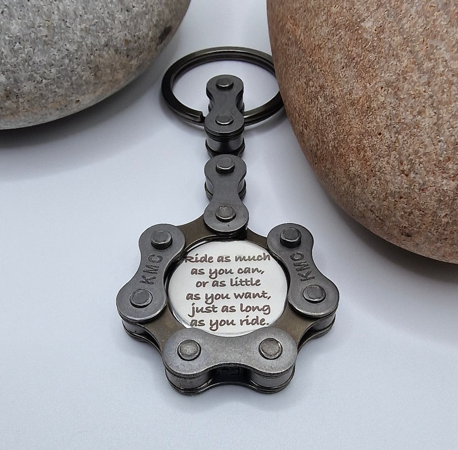 Personalised engraved bicycle chain keyring