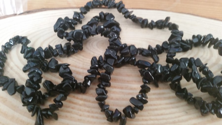 Black Onyx Gemstone 36 Inch Chip String