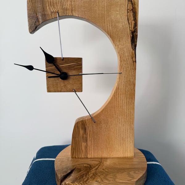 Unique Floating Clock