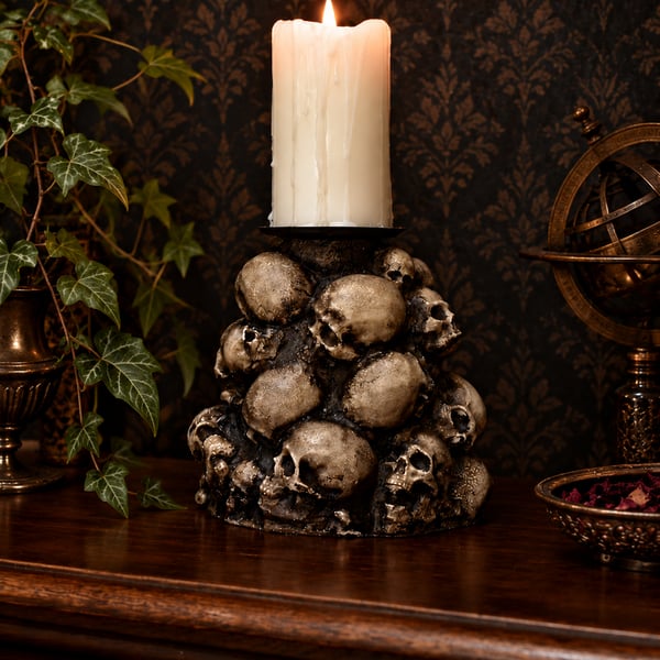 Catacomb Candle Holder