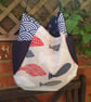 Nautical tote; with side pockets and coordinating fabrics