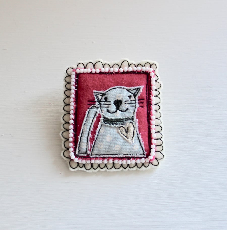 'Little Cat' - Brooch