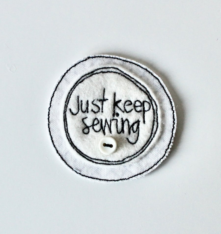 'Just keep Sewing' Handmade Magnet