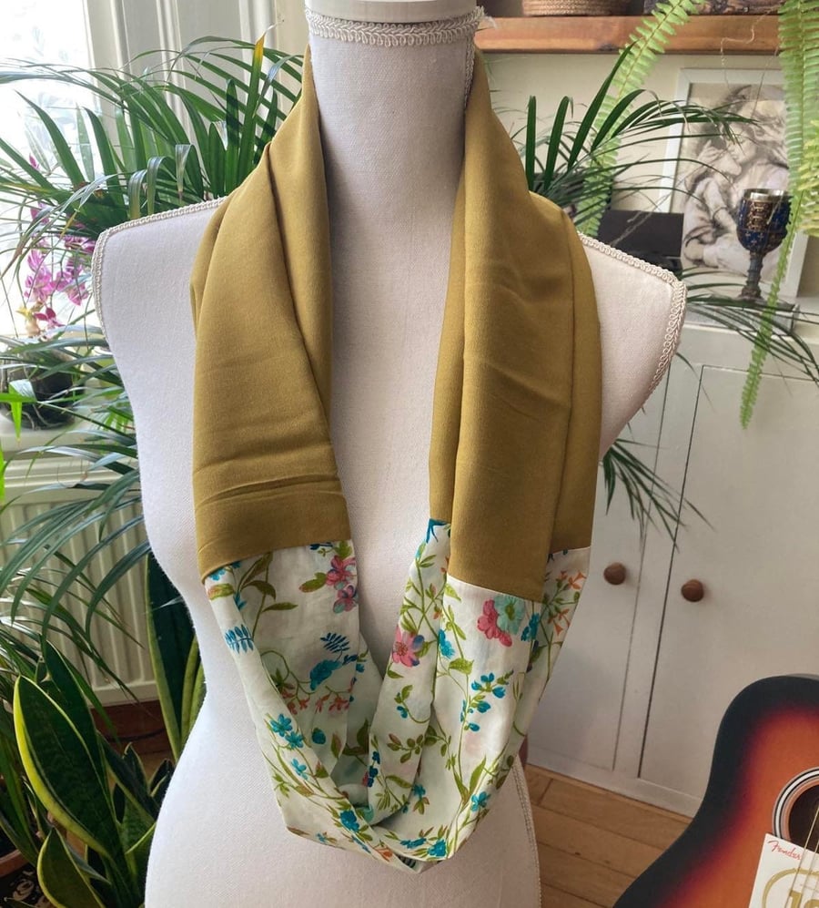 Ochre cotton flowered retro pattern vintage fabric neck and head wrap shawl 