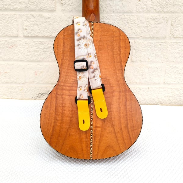 1 inch Wide Adjustable ukulele neck strap with Daisies