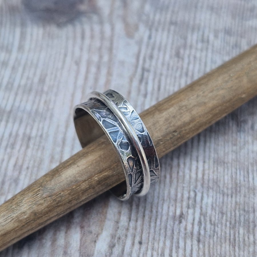 Sterling Silver Spinner Anxiety Fidget Ring, Flower Pattern - UK Size S