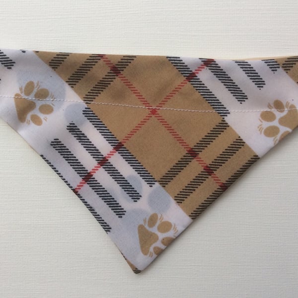 Reversible, over the collar bandana for small dog 