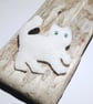 Snowy White Cat Felt Brooch - UK Free Post - Image 1