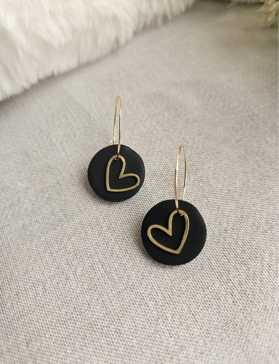 Heart detail polymer clay earrings