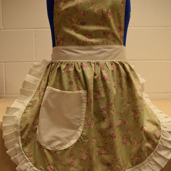 Vintage 50s Style Full Apron Pinny - Pale Green Floral with Cream Trim
