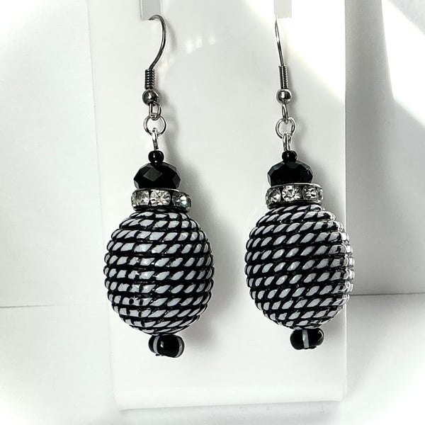Chunky Bead Black and White Dangly Earrings