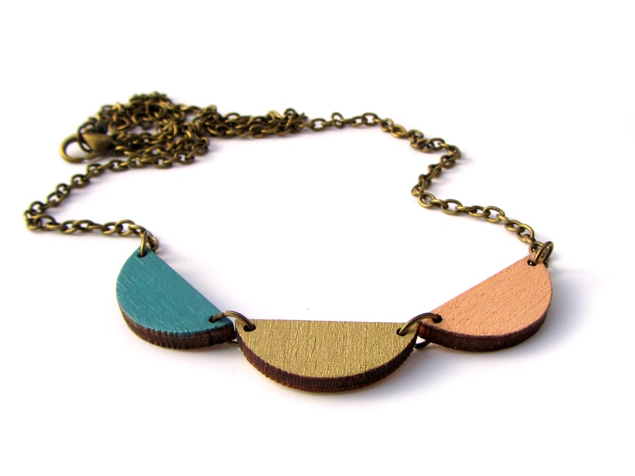 Trio Scallop Semi Circle Wooden Necklace