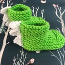 Dinosaur booties. 36 month baby , baby shower ,gift ,photo prop ,hospital bag .s