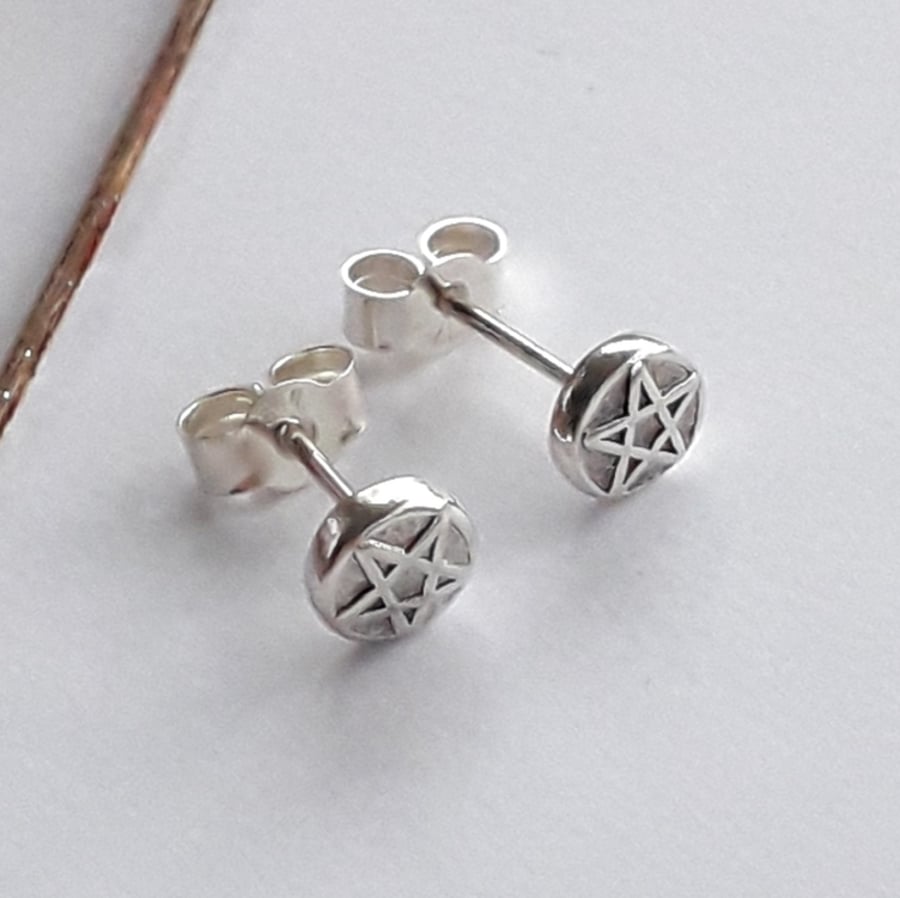 Pentacle Pentagram stud earrings sterling silver 