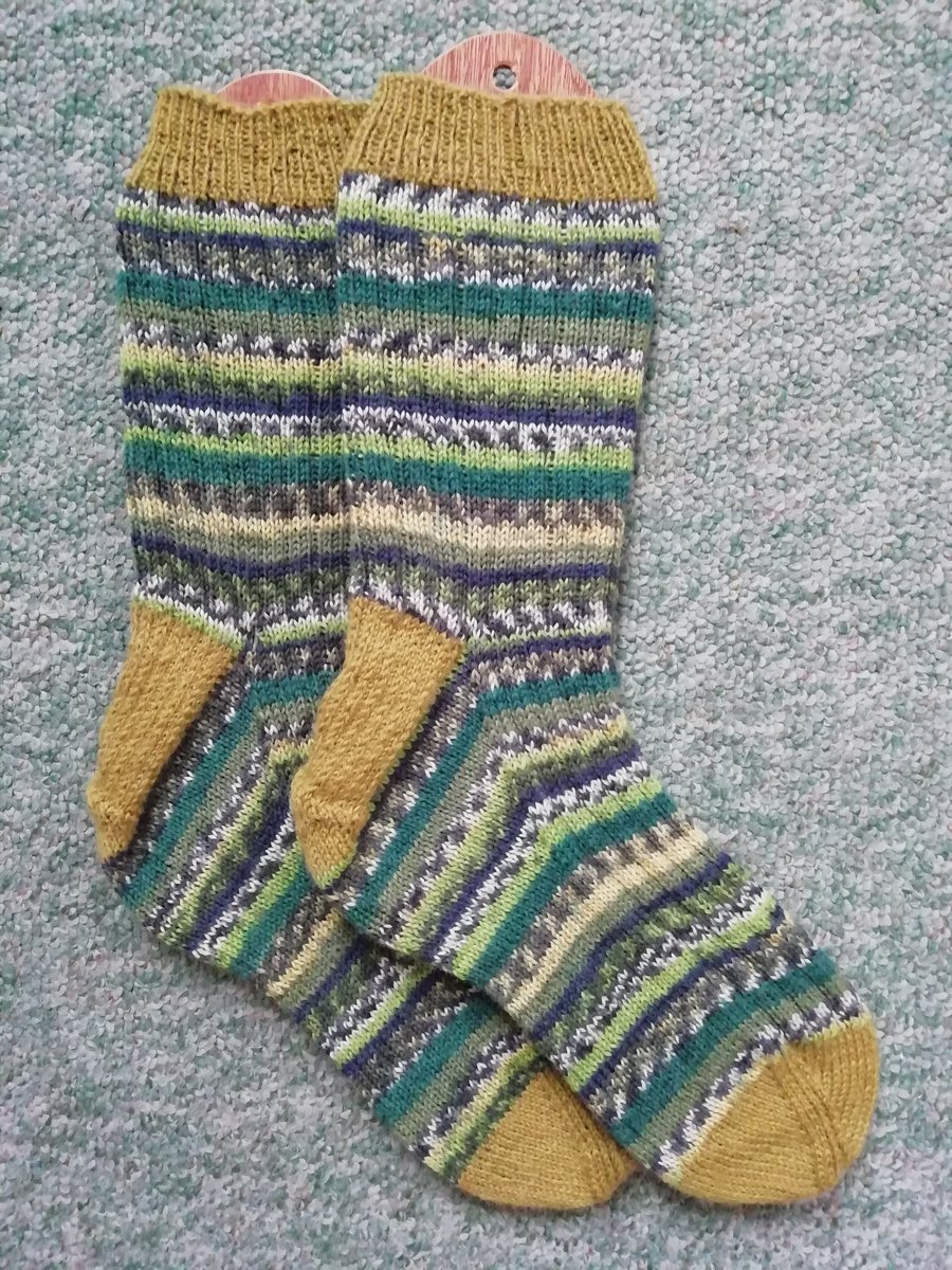 Socks, hand knitted, adult LARGE, size 9-11