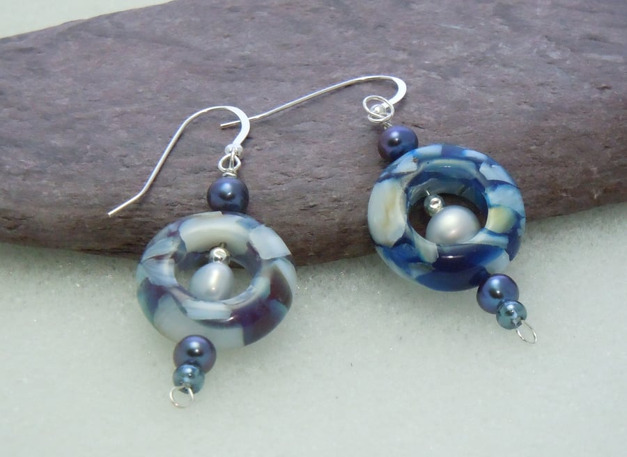 Sterling silver shell ring bead & Freshwater Pearls earrings