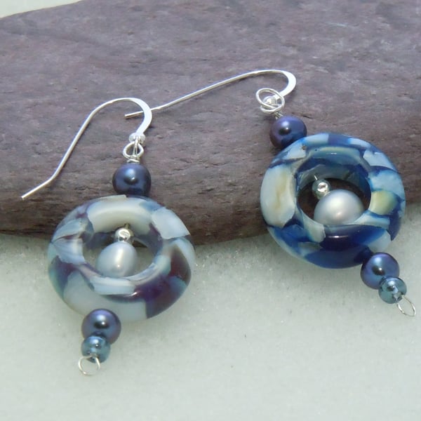 Sterling silver shell ring bead & Freshwater Pearls earrings
