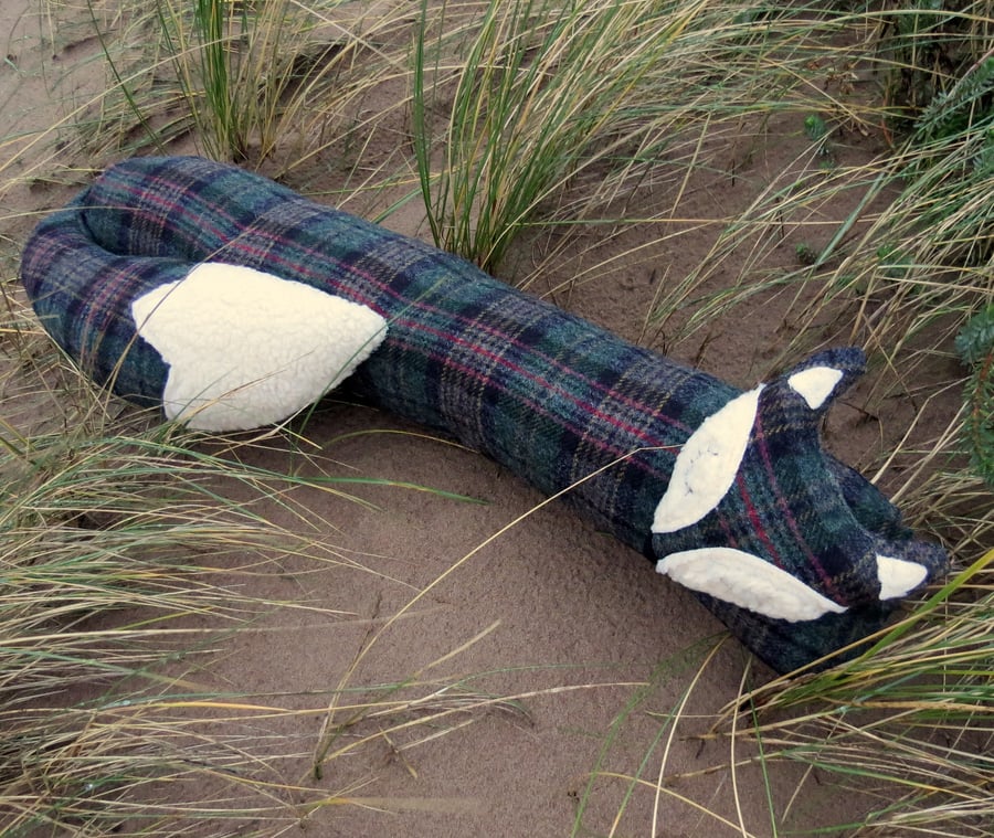 A snoozy fox draught excluder.  90cm in length.  35.5 inches.