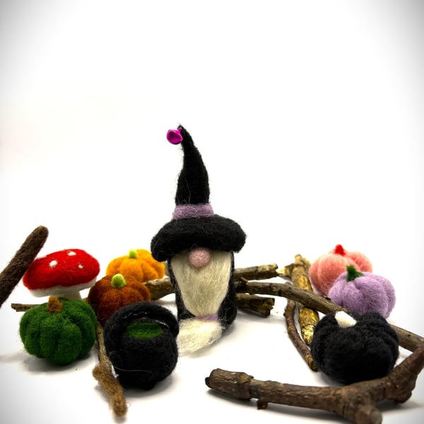 Handmade Halloween Needle Felted Wizard Gonk. White Beard Lavender Accents OOAk