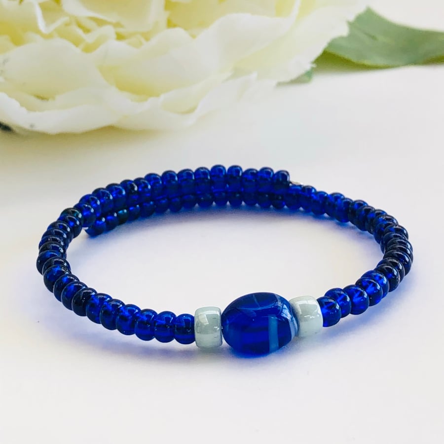 Wire wrap bracelet Deep Blue