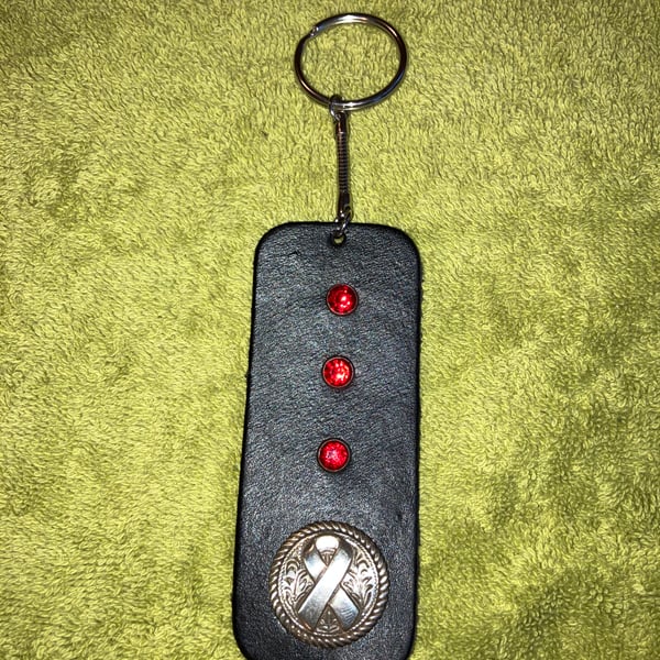 Black dyed Leather Keyring owith 3 Red Gemstones & Roped Ribbon design FREE SHIP