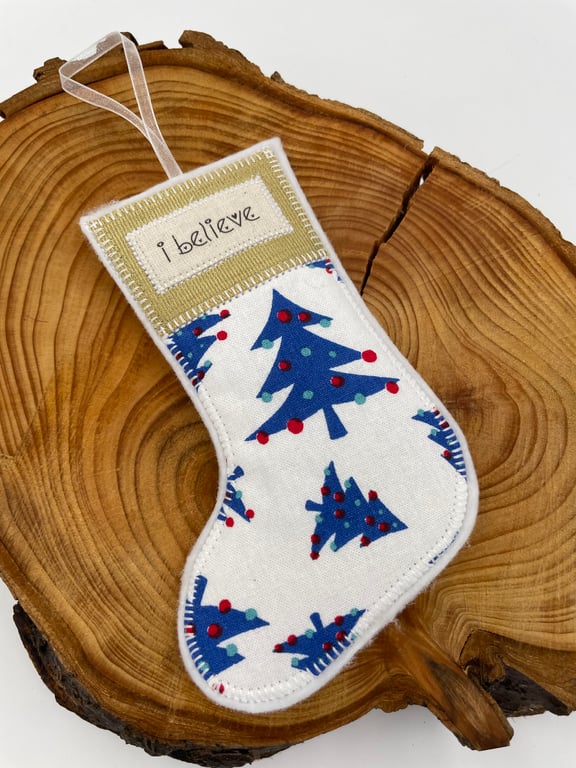 Hanging Christmas stocking tree decoration 'I believe' 