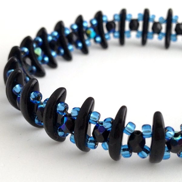 Black & Blue Crescent Bead Bracelet