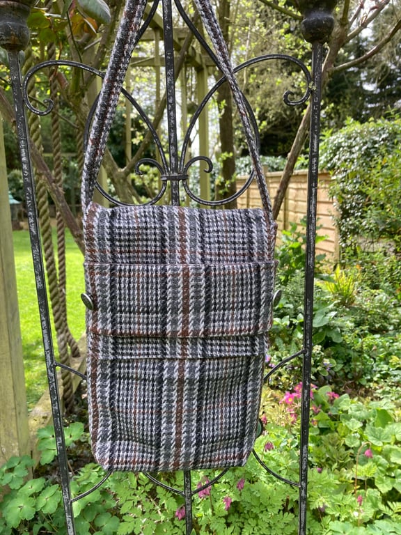 Perfectly petite Harris tweed crossbody flap bag. The Calin.