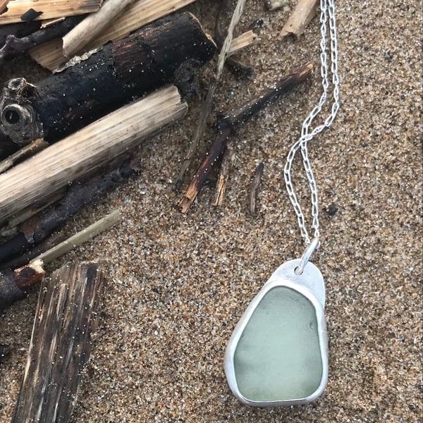 Sterling Silver 925 Seaglass Pendant & Chain