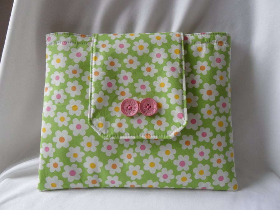 Spring Daisy iPad Sleeve