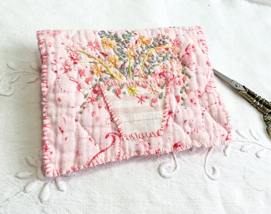Vintage Needle Book Kit, Embroidered Needle Case.